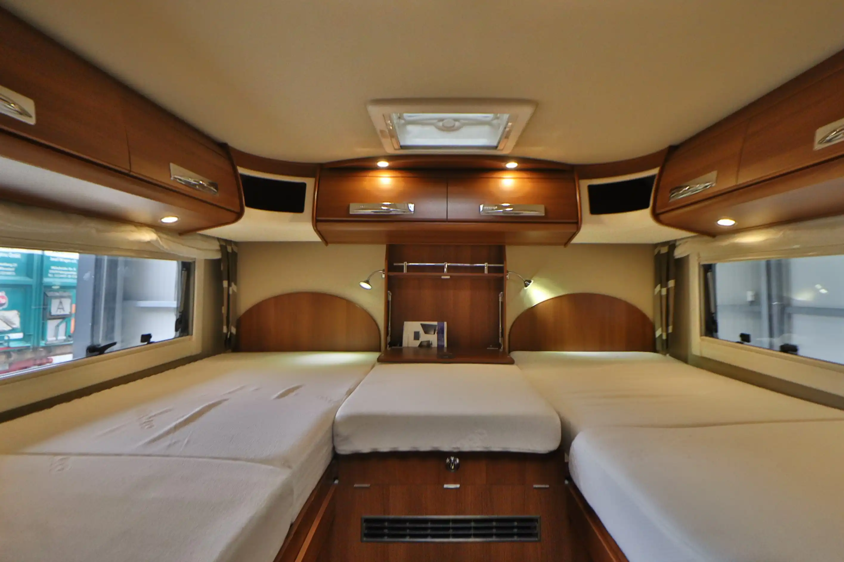 CARTHAGO Chic E-Line I50 LE Liner-Class